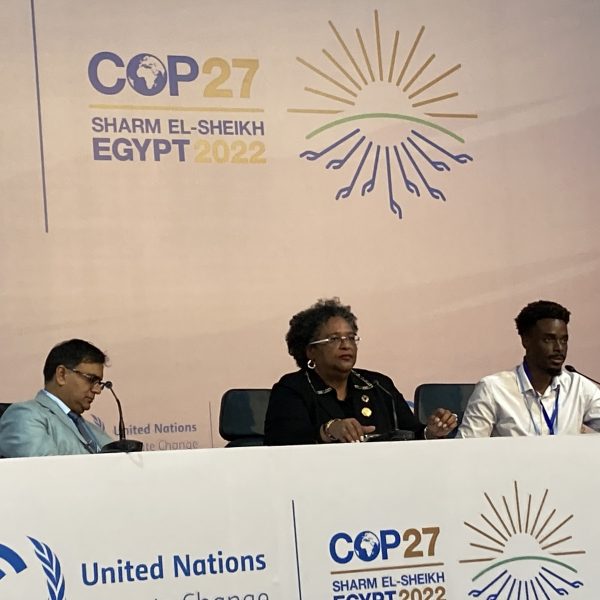 Première ministre de la Barbade, Mia Mottley au mileu à la COP 27/ Credit Photo: Houmi Ahamed-Mikidache