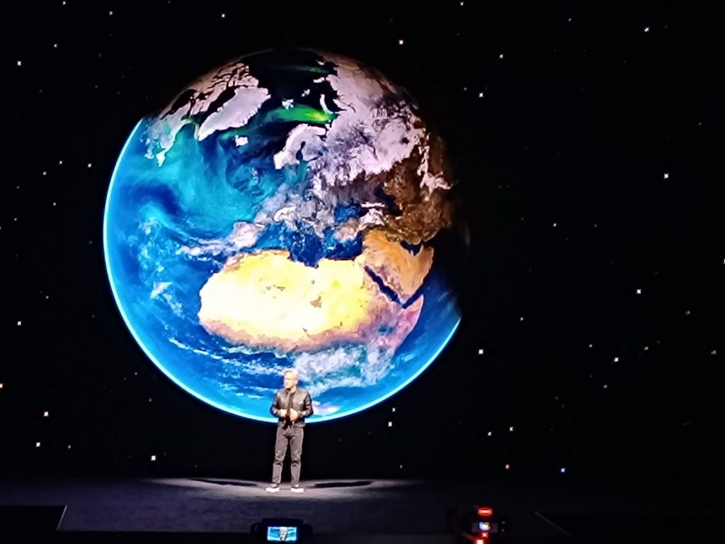 Earth-2 de NVIDIA présenté par Jensen Huang à Viva Tech à Paris